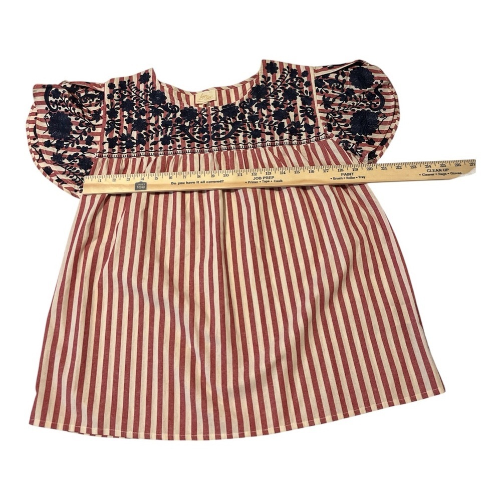 Layerz Clothing Embroidered Boho Peasant Top – Medium – Cottagecore, Bohemian - Picture 3 of 7